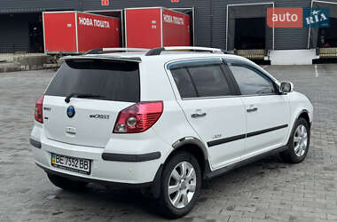 Хэтчбек Geely MK Cross 2012 в 