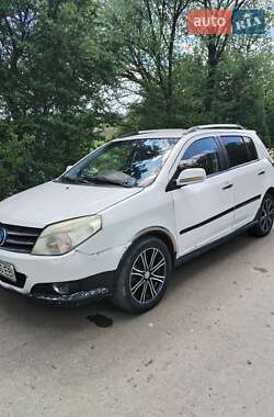 Хэтчбек Geely MK Cross 2013 в 