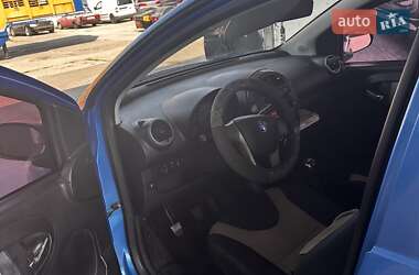 Хэтчбек Geely MK Cross 2013 в 