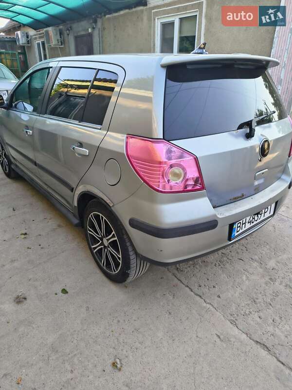 Хэтчбек Geely MK Cross 2012 в Белгороде-Днестровском