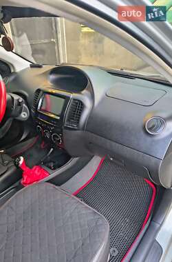 Хэтчбек Geely MK Cross 2012 в 
