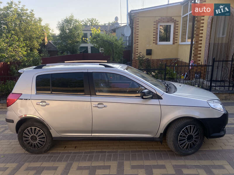 Хэтчбек Geely MK Cross 2014 в Крыжополе