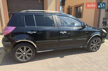 Хэтчбек Geely MK Cross 2015 в 