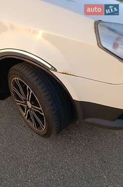 Хэтчбек Geely MK Cross 2012 в 