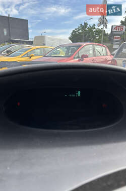 Хетчбек Geely MK Cross 2012 в 