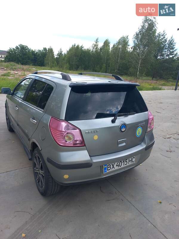 Хэтчбек Geely MK Cross 2013 в Славуте