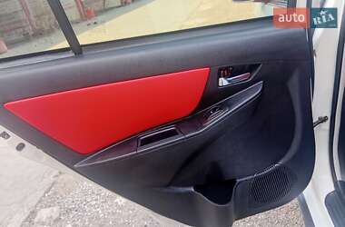 Хэтчбек Geely MK Cross 2012 в 