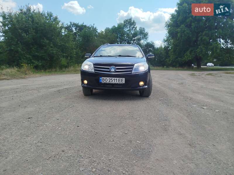 Geely MK Cross 2012