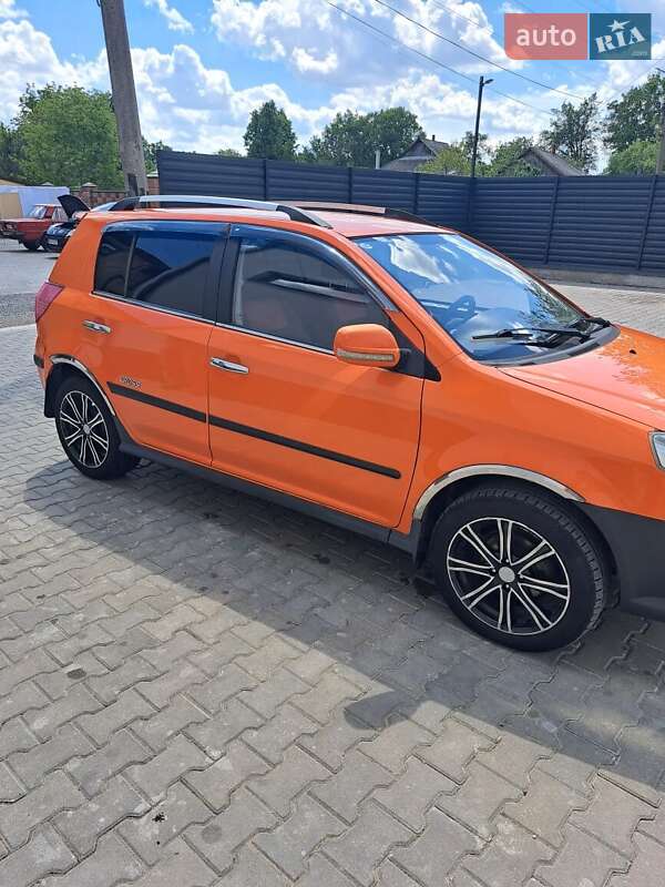 Хэтчбек Geely MK Cross 2012 в Овруче фото 6 Хэтчбек Geely MK Cross 2012 в Овруче