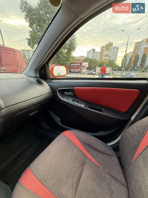 Хэтчбек Geely MK Cross 2013 в Киеве фото 11 Хэтчбек Geely MK Cross 2013 в Киеве