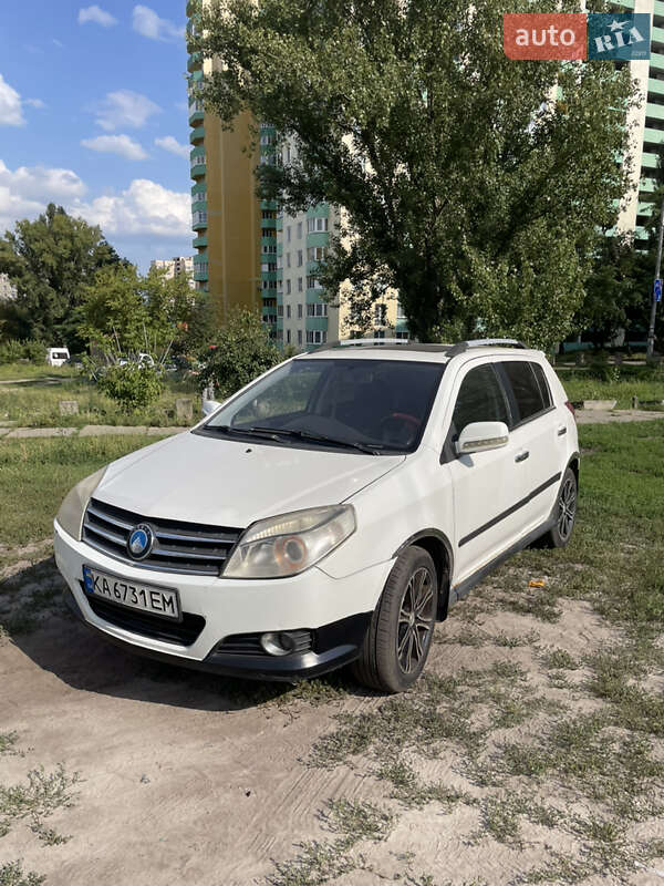 Geely MK Cross 2013