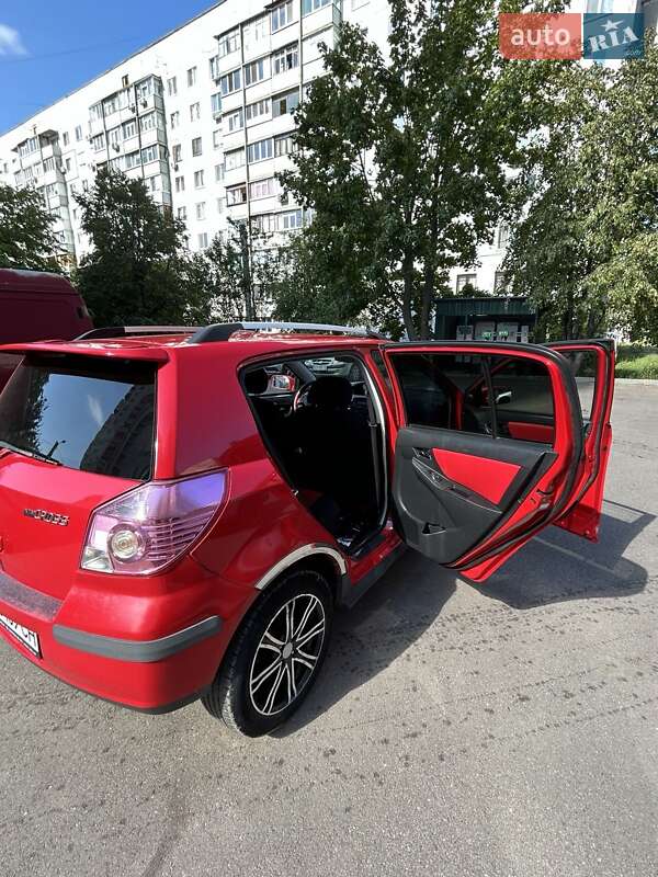 Хэтчбек Geely MK Cross 2012 в Харькове