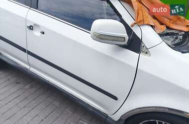 Хетчбек Geely MK Cross 2012 в 