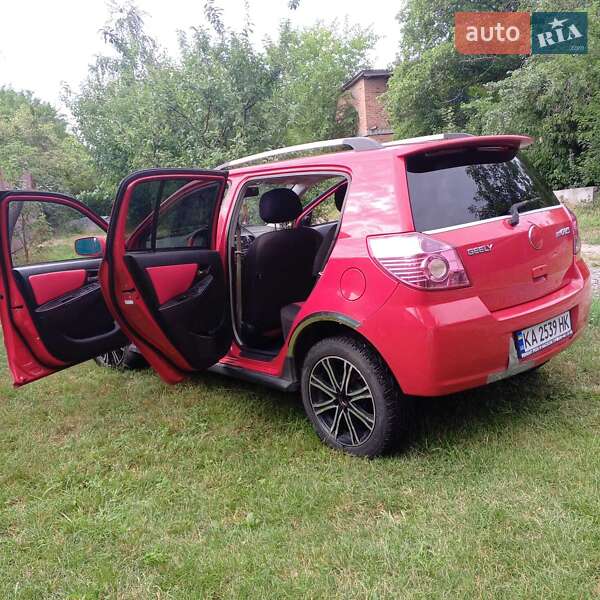 Хетчбек Geely MK Cross 2013 в Києві