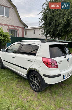 Хэтчбек Geely MK Cross 2013 в 