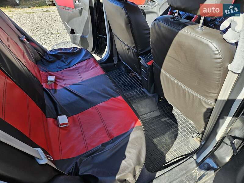 Хетчбек Geely MK Cross 2012 в Шостці