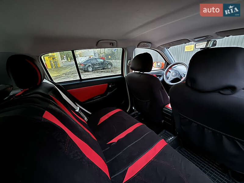 Хэтчбек Geely MK Cross 2013 в Киеве фото 16 Хэтчбек Geely MK Cross 2013 в Киеве