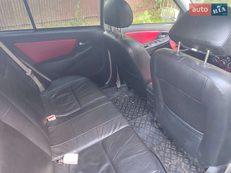 Хетчбек Geely MK Cross 2013 в Львові фото 11 Хетчбек Geely MK Cross 2013 в Львові