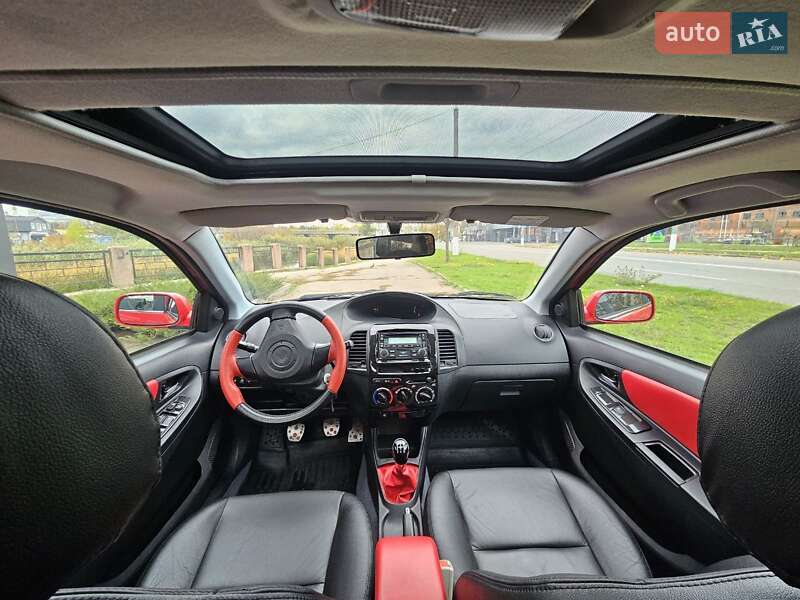 Хетчбек Geely MK Cross 2013 в Кропивницькому