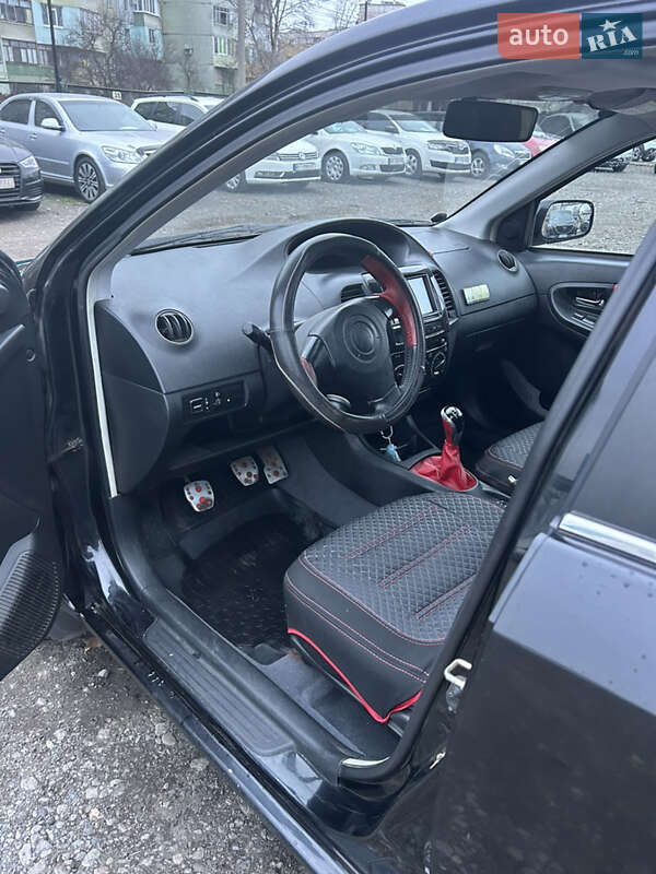 Хэтчбек Geely MK Cross 2013 в Полтаве фото 5 Хэтчбек Geely MK Cross 2013 в Полтаве