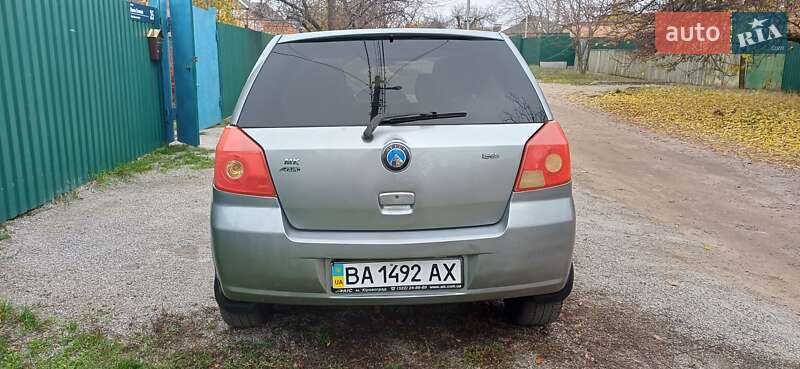 Хэтчбек Geely MK Cross 2011 в Кропивницком