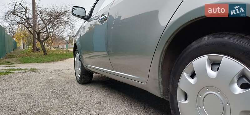 Хэтчбек Geely MK Cross 2011 в Кропивницком