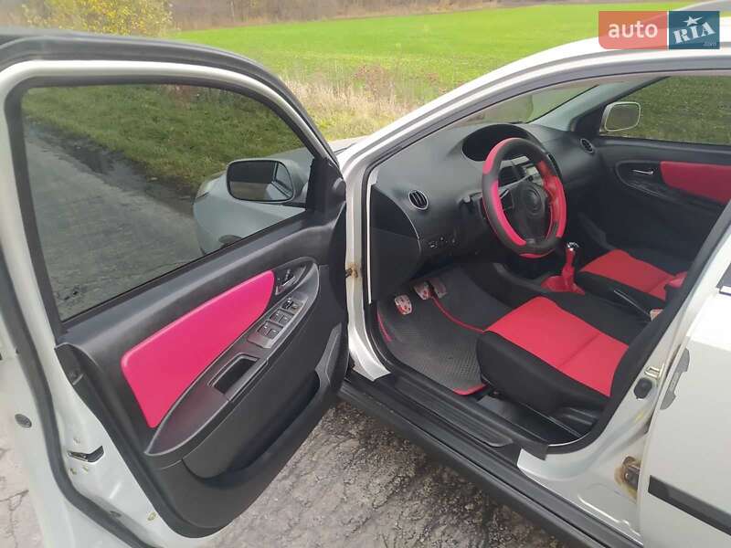 Хетчбек Geely MK Cross 2013 в Диканьці фото 13 Хетчбек Geely MK Cross 2013 в Диканьці