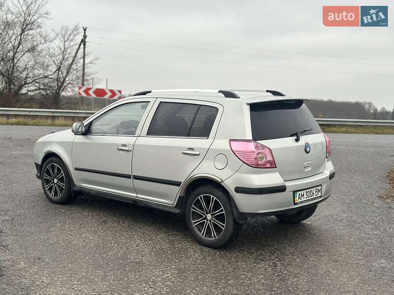 Хэтчбек Geely MK Cross 2013 в Любаре