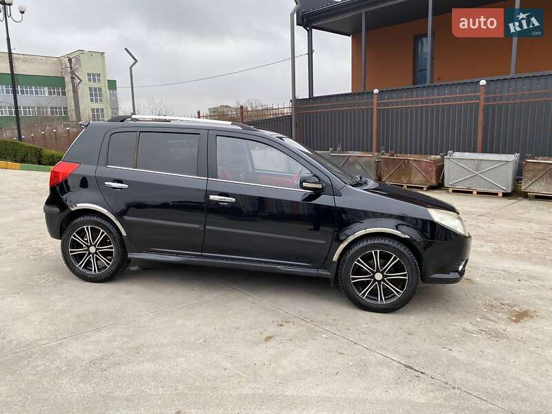 Хэтчбек Geely MK Cross 2014 в Ивано-Франковске фото 10 Хэтчбек Geely MK Cross 2014 в Ивано-Франковске