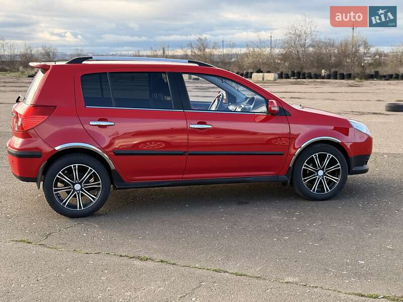 Хэтчбек Geely MK Cross 2014 в Одессе фото 6 Хэтчбек Geely MK Cross 2014 в Одессе