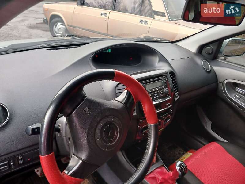 Хэтчбек Geely MK Cross 2014 в Сновске