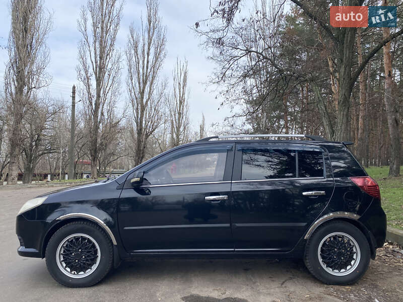 Хэтчбек Geely MK Cross 2014 в Николаеве