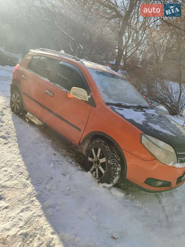 Хэтчбек Geely MK Cross 2012 в Киеве