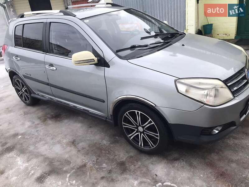 Хэтчбек Geely MK Cross 2013 в Белой Церкви фото 3 Хэтчбек Geely MK Cross 2013 в Белой Церкви