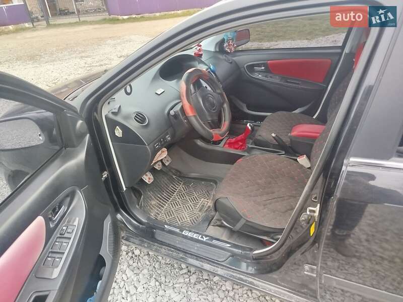 Хэтчбек Geely MK Cross 2012 в Озерянах фото 5 Хэтчбек Geely MK Cross 2012 в Озерянах