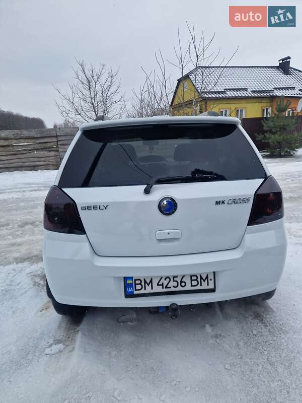 Хэтчбек Geely MK Cross 2014 в Ромнах фото 10 Хэтчбек Geely MK Cross 2014 в Ромнах