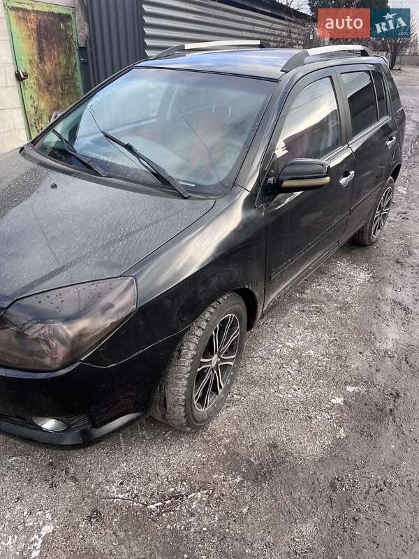 Хэтчбек Geely MK Cross 2013 в Запорожье