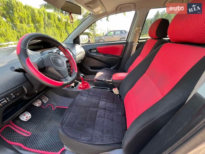 Хетчбек Geely MK Cross 2013 в Дніпрі