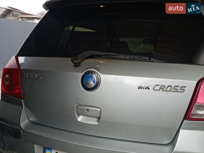 Хэтчбек Geely MK Cross 2013 в Днепре