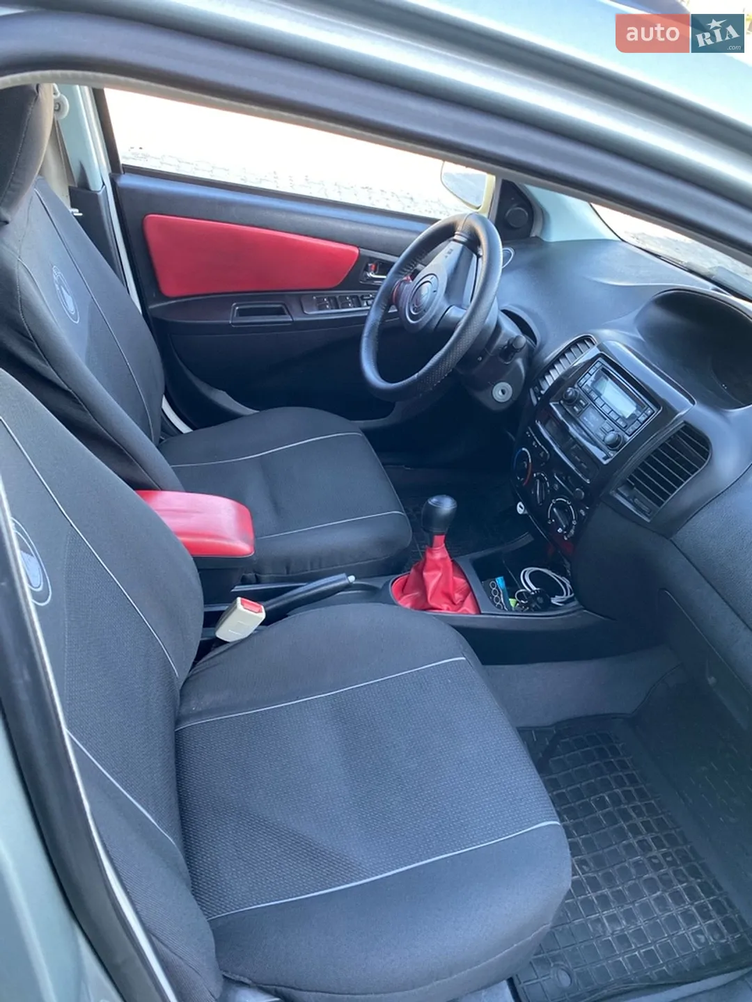 2013 Geely MK Cross - мініатюра 19