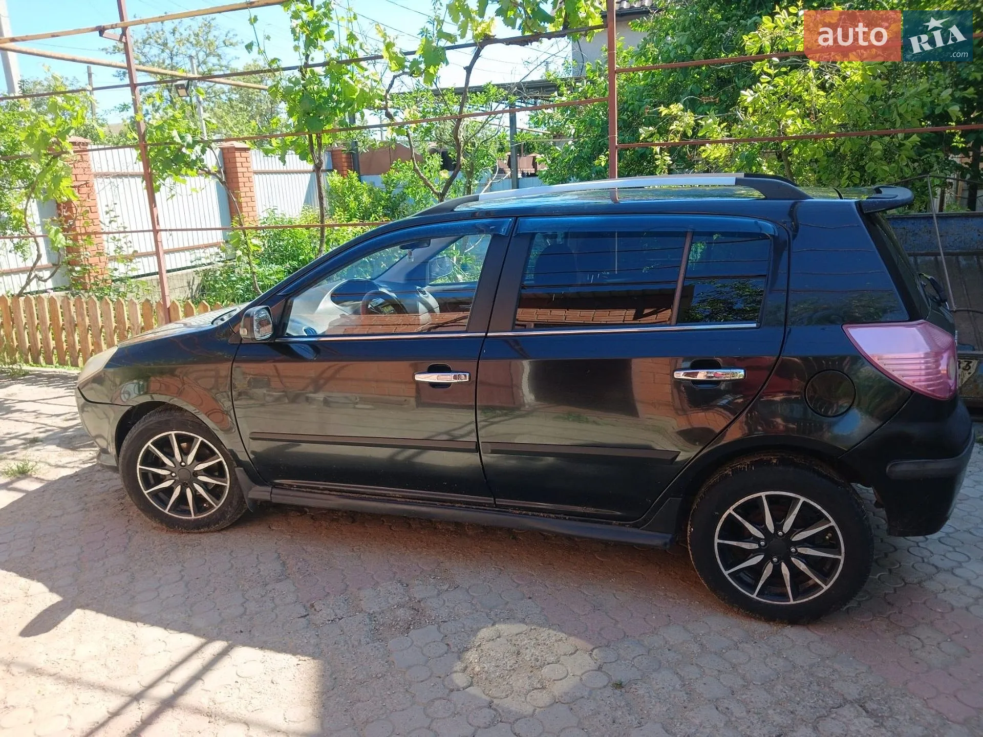 Geely MK Cross 2014