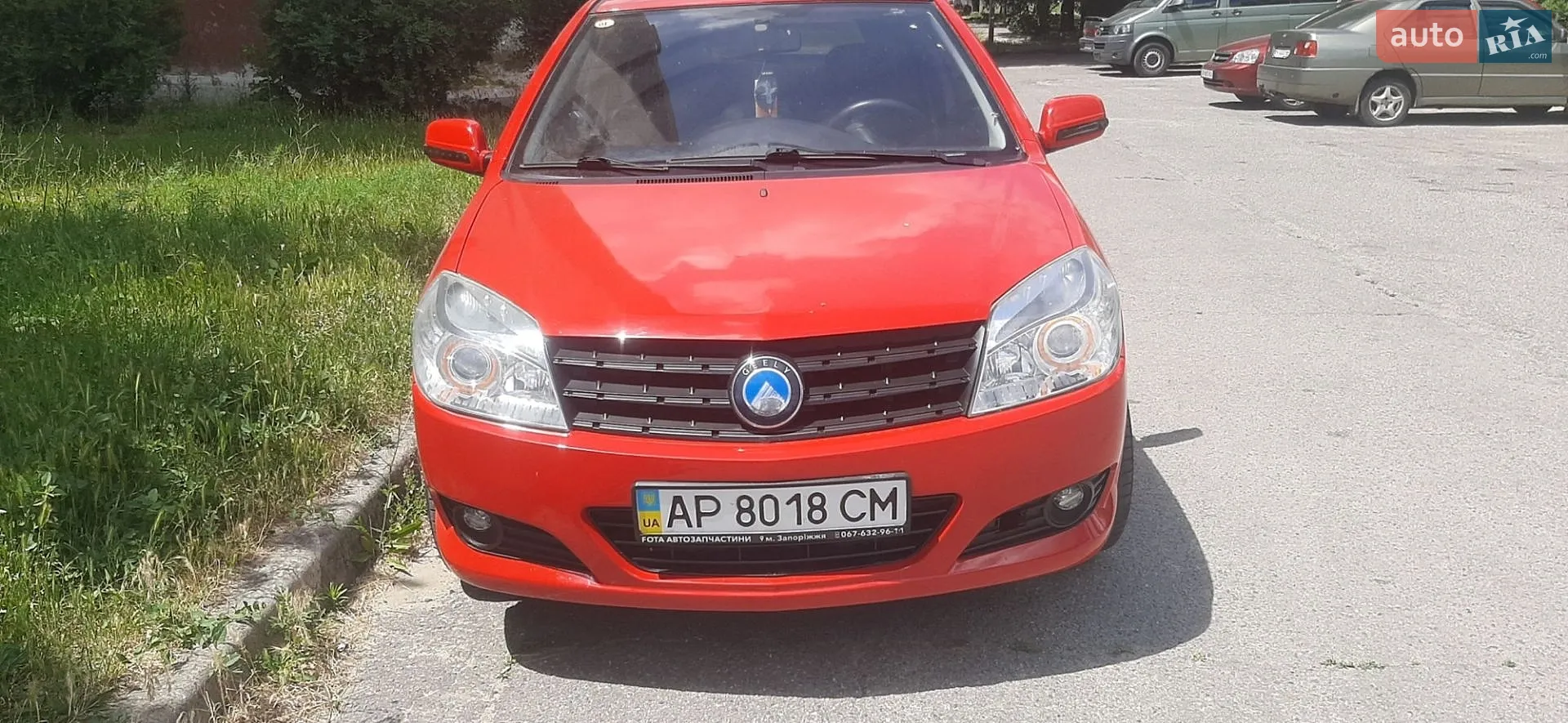 Geely MK Cross 2013
