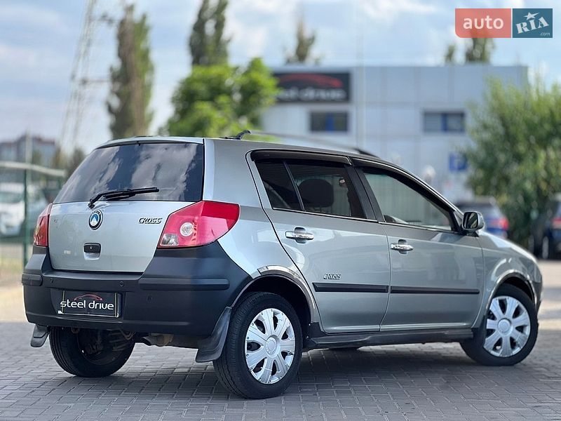 Хэтчбек Geely MK Cross 2012 в Николаеве