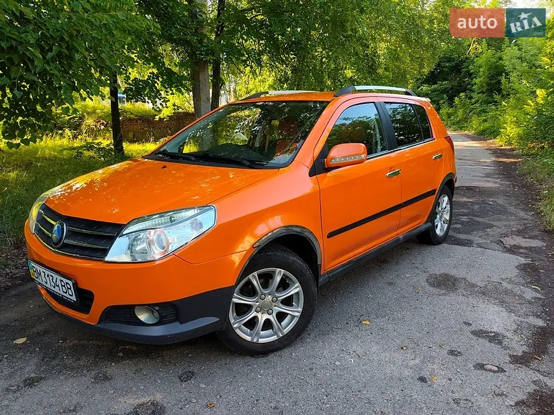 Geely MK Cross 2013