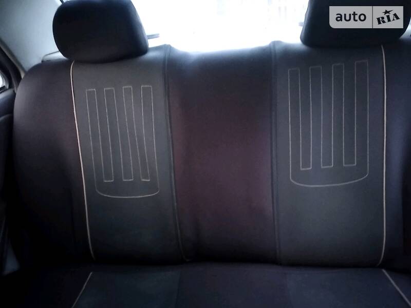 Седан Geely MK 2008 в Рахове