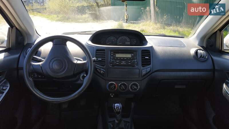 Седан Geely MK 2012 в Львові