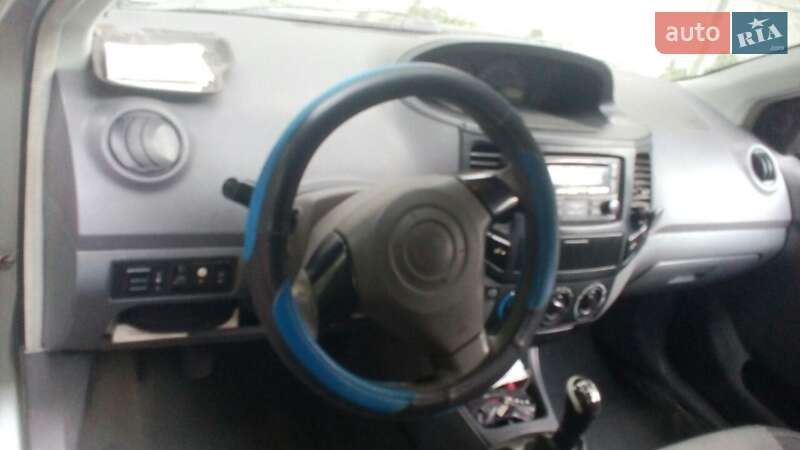 Седан Geely MK 2011 в Чернігові