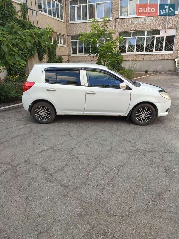 Седан Geely MK 2012 в Кривом Роге