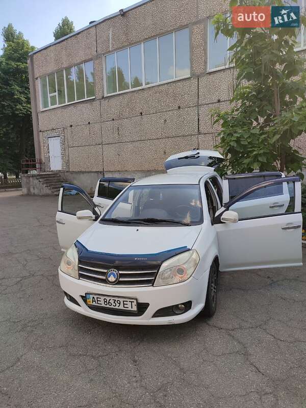 Седан Geely MK 2012 в Кривом Роге