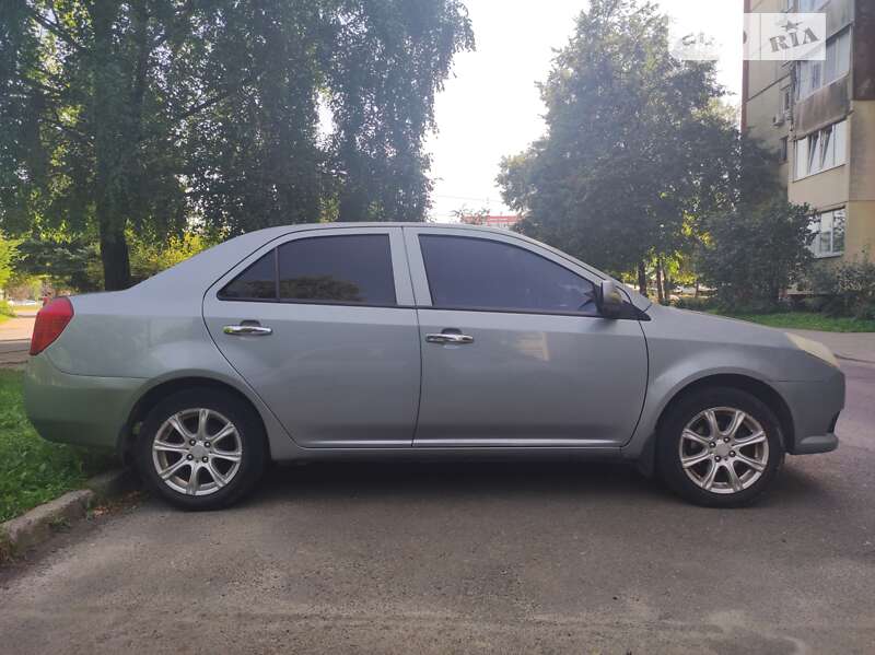 Седан Geely MK 2012 в Львове